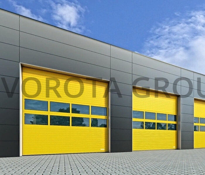 Промышленные гаражные ворота желтого цвета с окнами 2000x2125