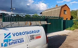 Установка подвесных ворот